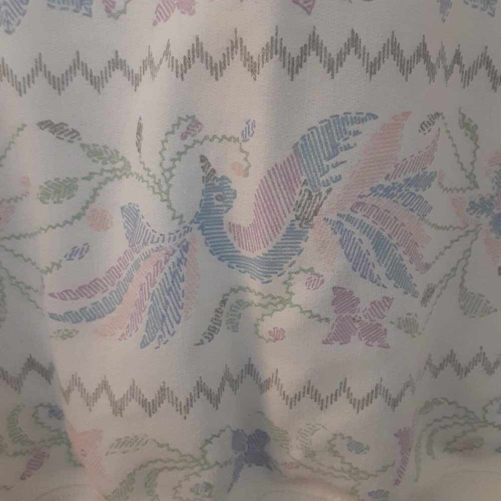 Vintage Blast Needlepoint Pattern Sweatshirt Past… - image 5